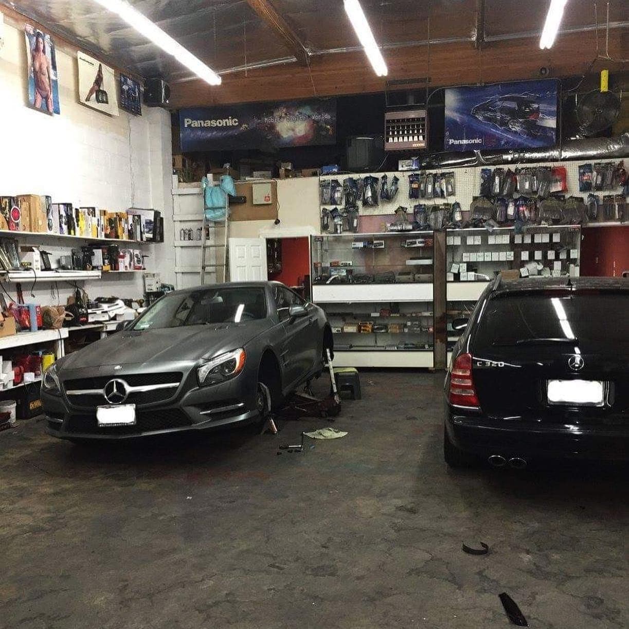 Electronics & Accessories